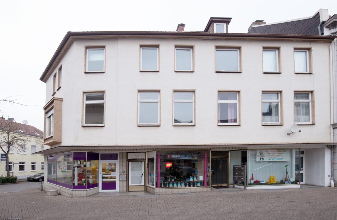 Moderne Wohnung In Der Innenstadt Von Бад Ойнхаузен Екстериор снимка