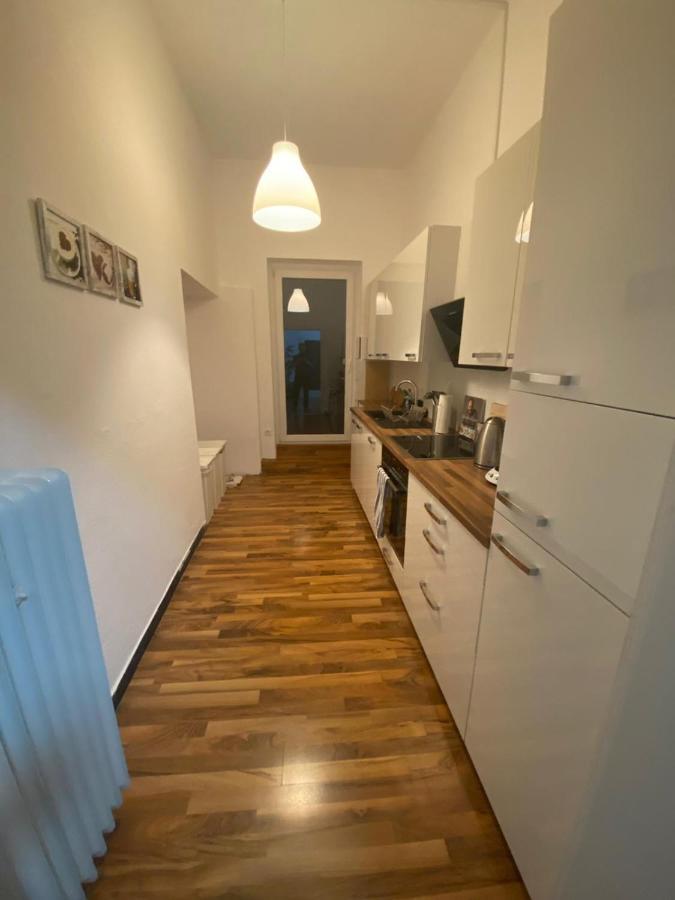 Moderne Wohnung In Der Innenstadt Von Бад Ойнхаузен Екстериор снимка