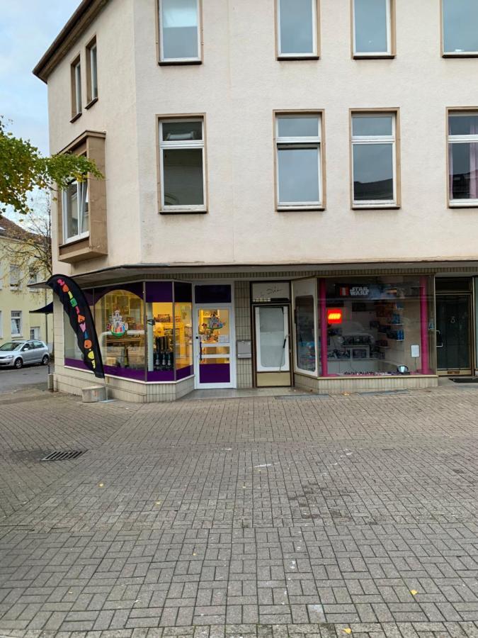 Moderne Wohnung In Der Innenstadt Von Бад Ойнхаузен Екстериор снимка