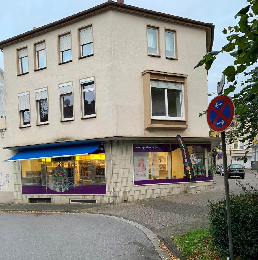 Moderne Wohnung In Der Innenstadt Von Бад Ойнхаузен Екстериор снимка