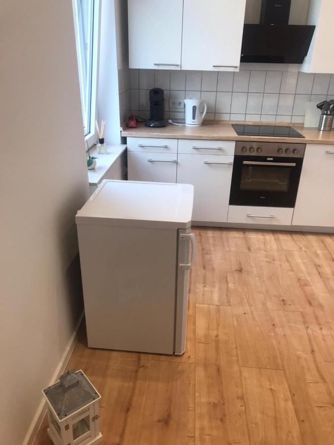Moderne Wohnung In Der Innenstadt Von Бад Ойнхаузен Екстериор снимка